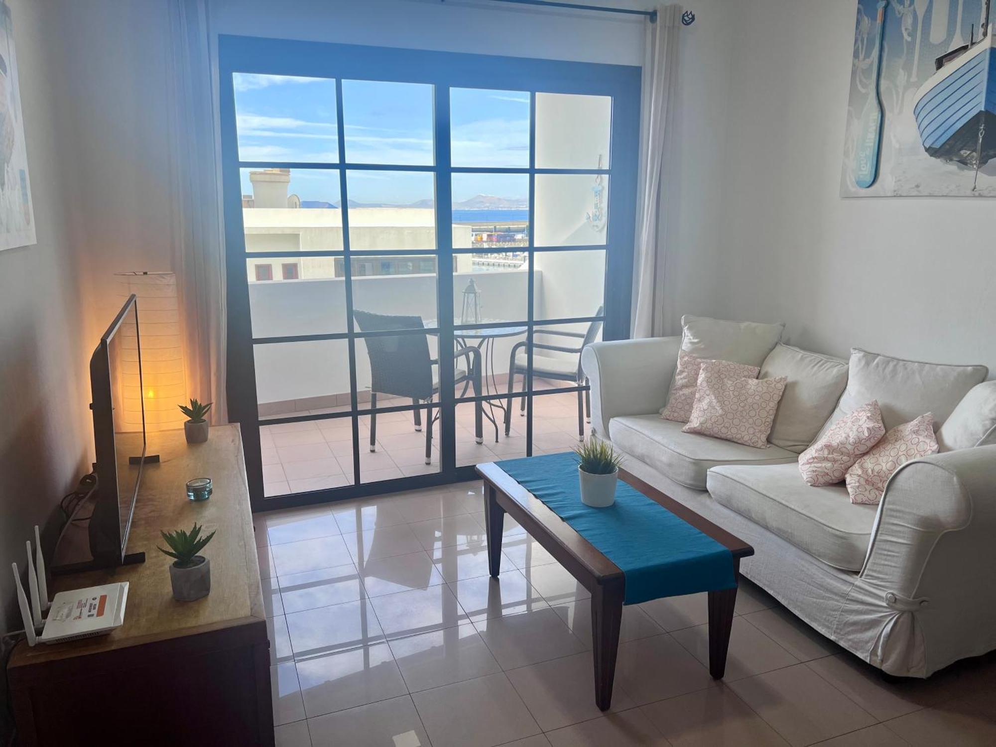 Apartamentos Puerto 1, 2 Y 3 Плая Бланка Екстериор снимка