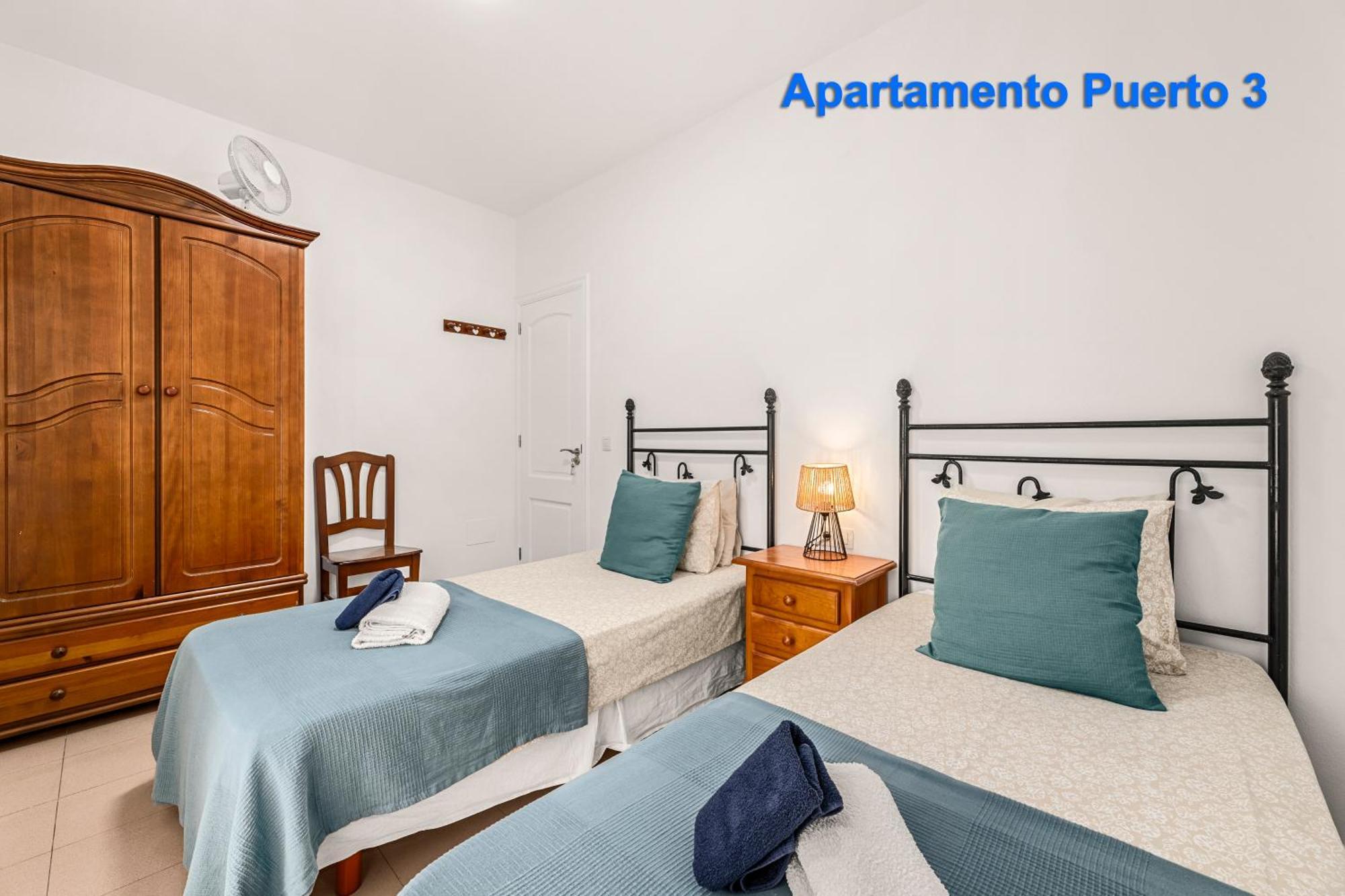 Apartamentos Puerto 1, 2 Y 3 Плая Бланка Стая снимка