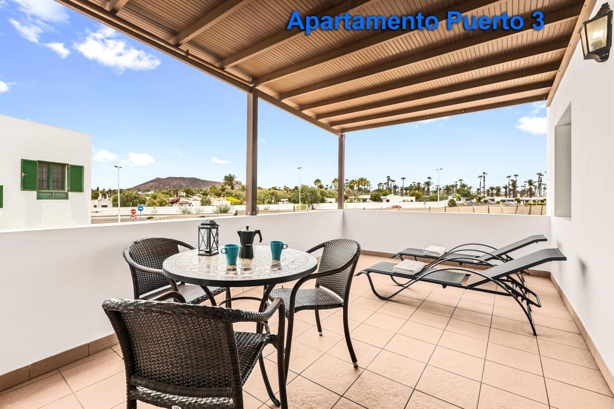 Apartamentos Puerto 1, 2 Y 3 Плая Бланка Екстериор снимка