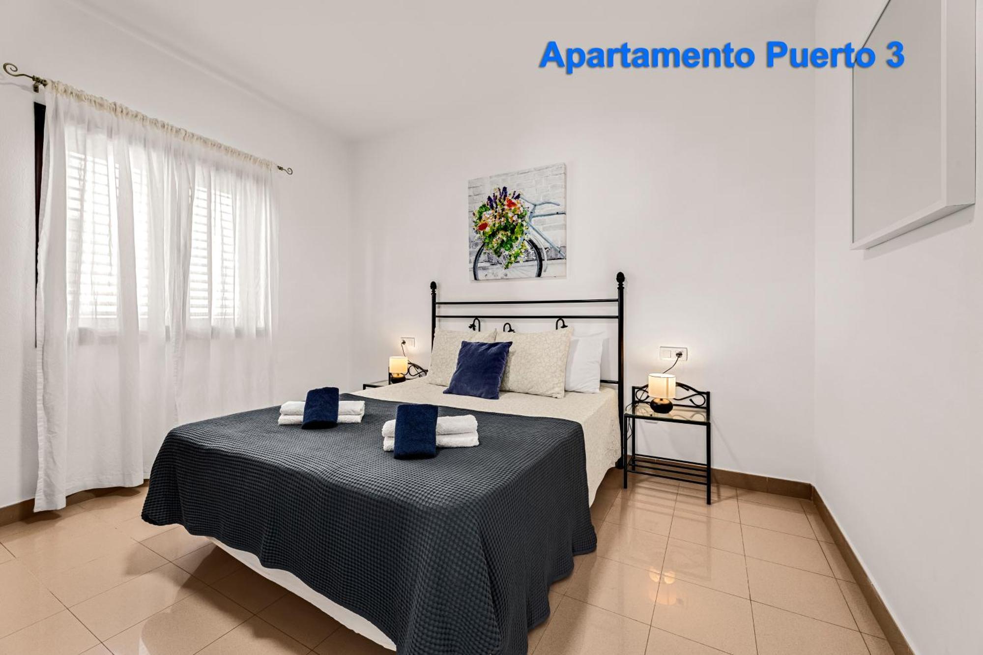 Apartamentos Puerto 1, 2 Y 3 Плая Бланка Екстериор снимка