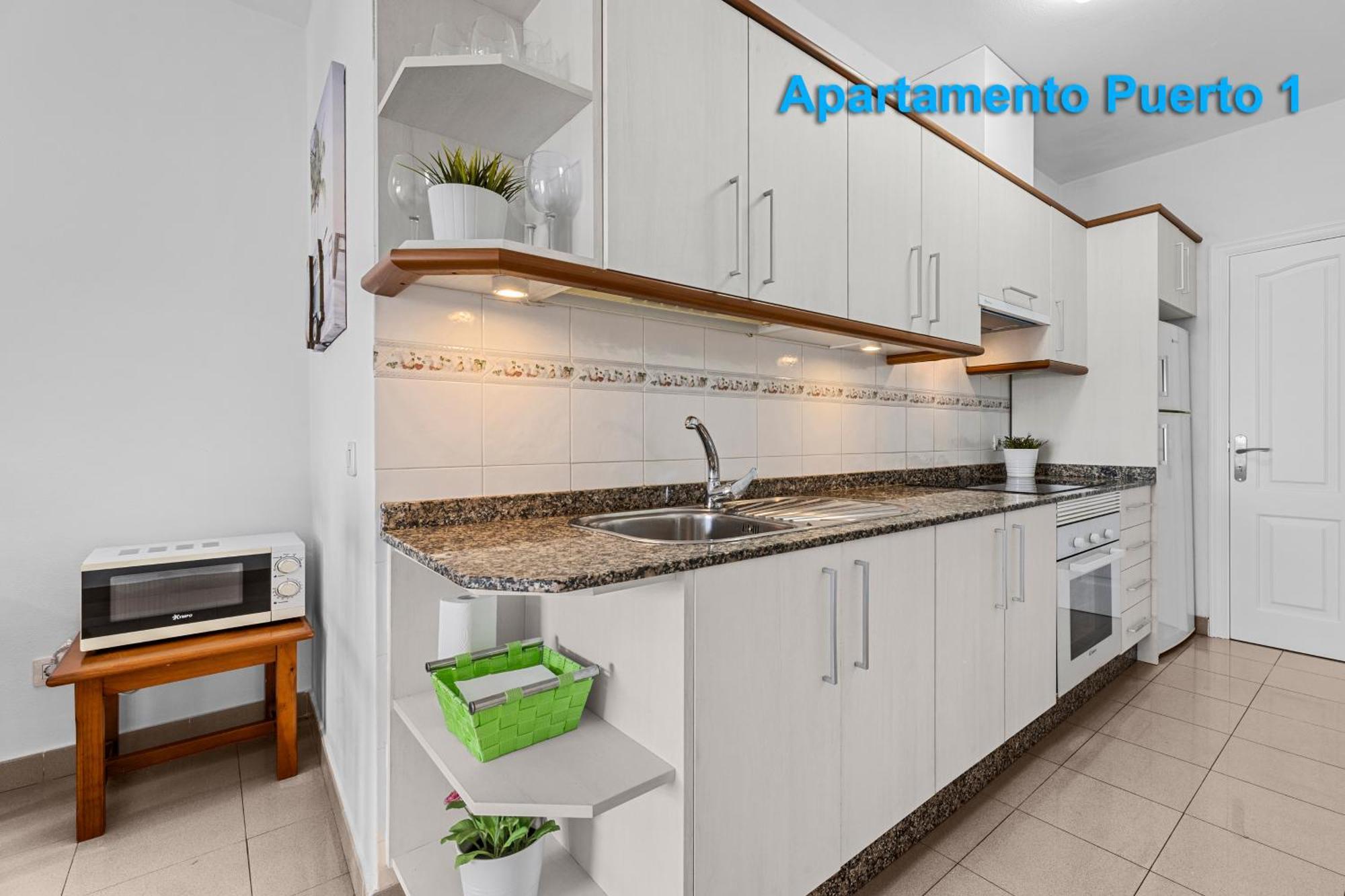 Apartamentos Puerto 1, 2 Y 3 Плая Бланка Стая снимка